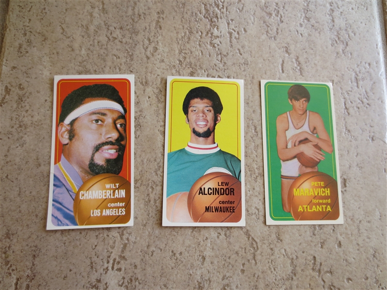 1970-71 Topps Basketball Cards Complete Set minus two cards---very nice shape!