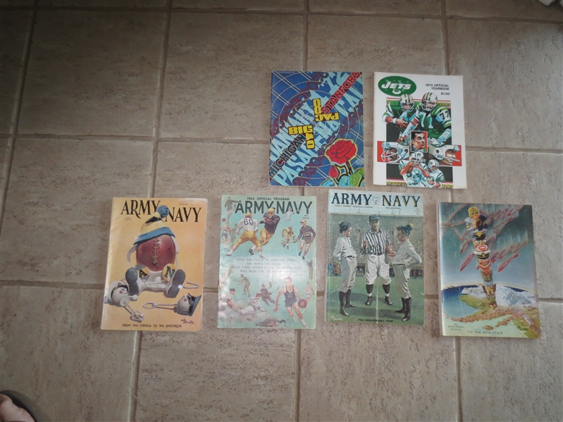 (4) vintage Army Navy football programs + 1972 Rose Bowl program + 1975 New York Jets Yearbook