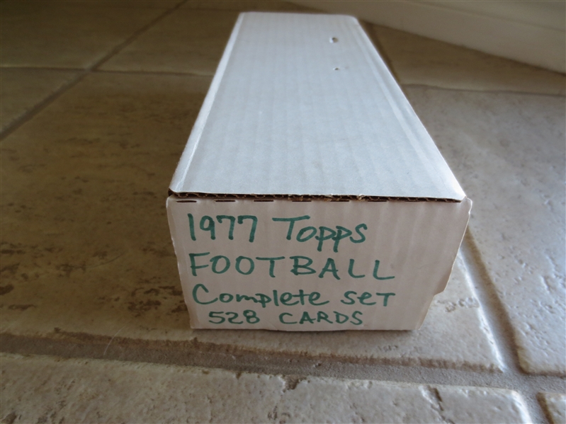 1977 Topps Football Card complete set of 528 cards in great condition
