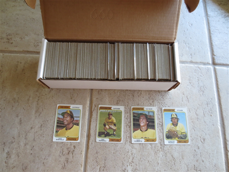 1974 Topps Baseball Card Complete Set in nice Condition!  Includes some Washington Nat'l Lea. cards
