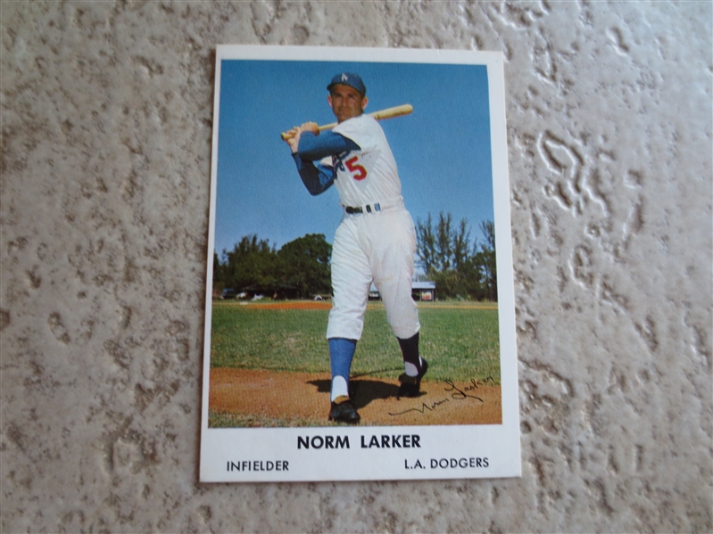 1961 Bell Brand Norm Larker baseball card in very nice condition