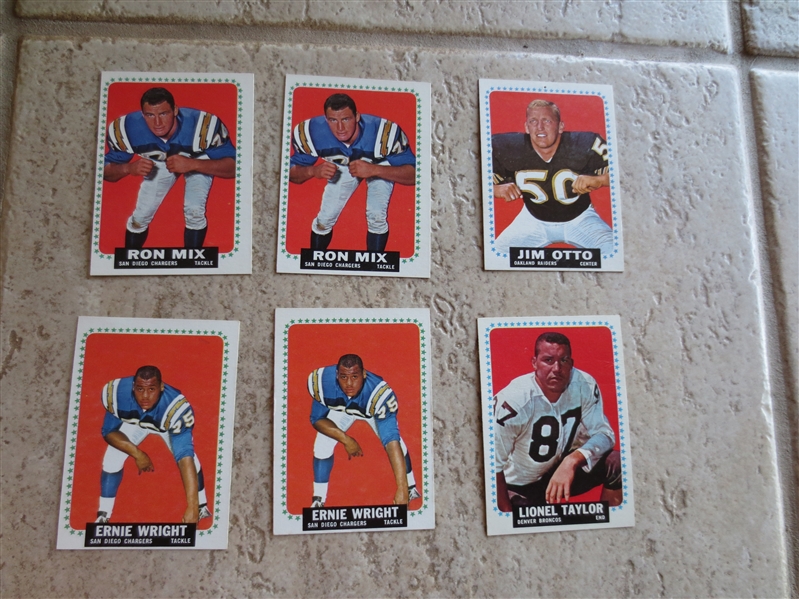 (6) 1964 Topps Football Superstar Cards: Jim Otto, Lionel Taylor, Ernie Wright, and Ron Mix