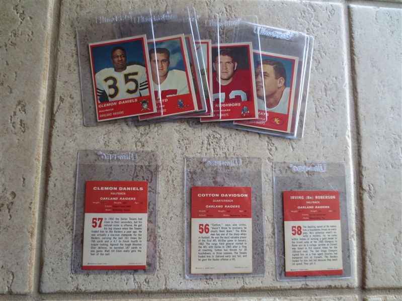 (11) 1963 Fleer Football Cards with one duplicate in very nice condition