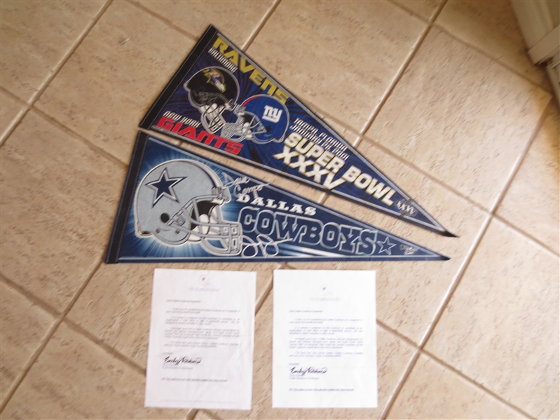 Autographed Dallas Cowboys Pennant signed by Jerry Jones and Dave Campo with authentication