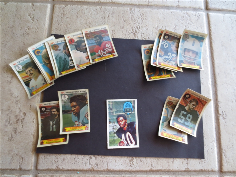 1970 Kellogg's 3D Gale Sayers in beautiful condition plus (15) 1980 3D Football cards in much lesser condition