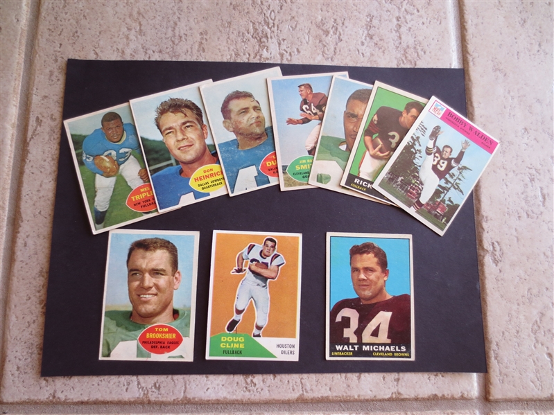 (10) Vintage football cards including Tom Brookshier, Jim Ray Smith, and Walt Michaels