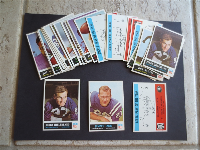 (30) 1965 Philadelphia Football Cards  mostly commons in nice shape including Dick Bass and Teams
