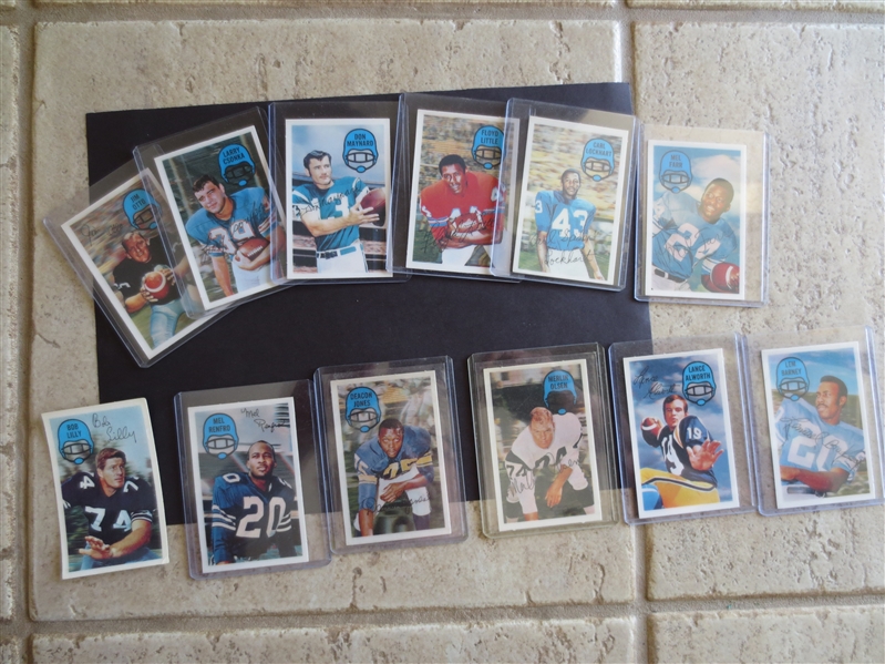 (12) 1970 Kellogg's 3D Football Cards with Hall of Famers in great condition