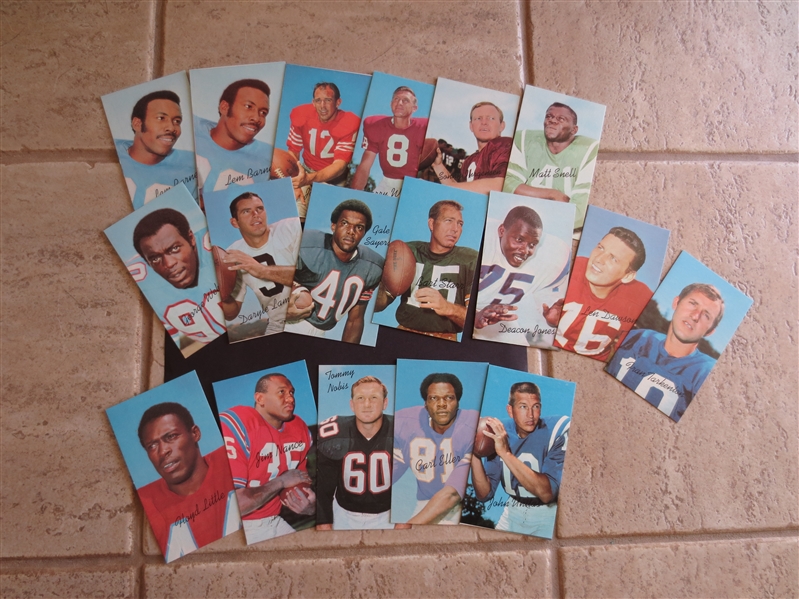 (18) 1970 Topps Supers Proofs Blank Backs Football Cards with many Hall of Famers!