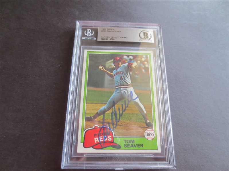 Autographed 1981 Topps Tom Seaver Baseball Card Slabbed with Beckett Authentication