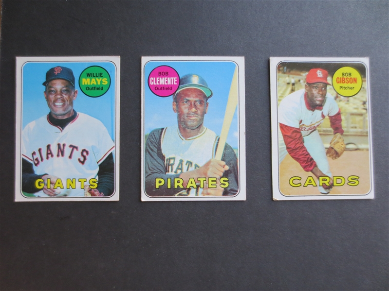 (3) 1969 Topps Hall of Famer Baseball Cards:  Roberto Clemente, Willie Mays, and Bob Gibson