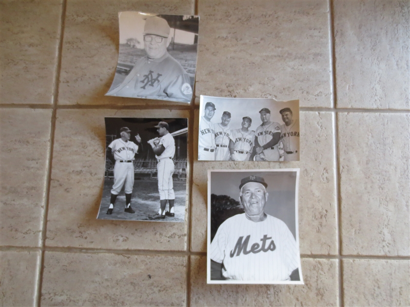 Autographed Rogers Hornsby 5 x 3.5 with four photos  WOW!