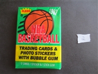 1987-88 Fleer Basketball Unopened Wax Pack with possible 2nd Year Michael Jordan!    2