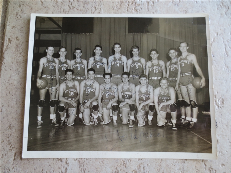 Autographed 1939 St. Johns Basketball Team Photo with 15 signatures including Joe Lapchick HOF