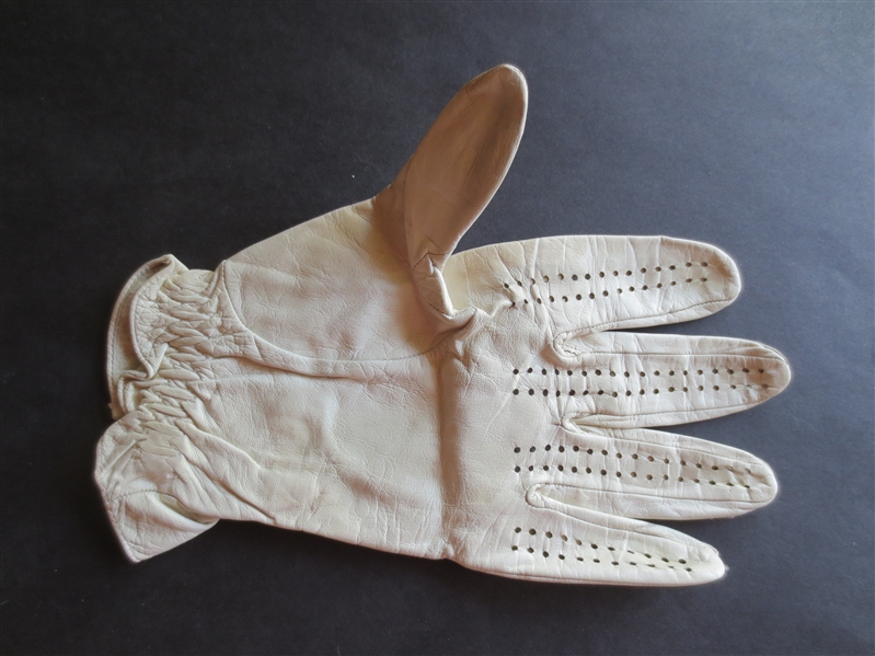 Game Worn and Autographed Arnold Palmer 1963 Thunderbird Classic Golf Glove  WOW!