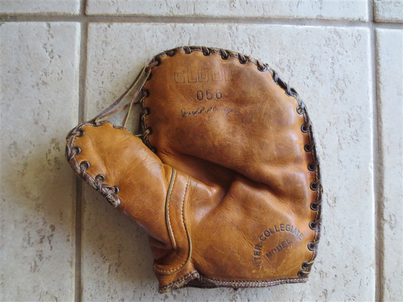 1920's-30's Joe Judge Globe Buckle Back Store Model Baseball Glove in very nice shape!