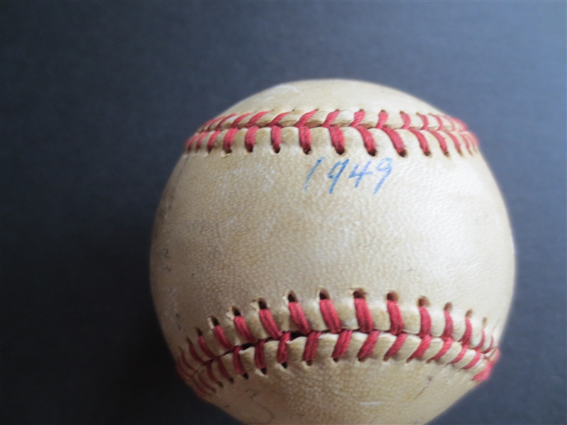 Autographed 1949 New York Giants Baseball with 19 signatures including Hank Thompson