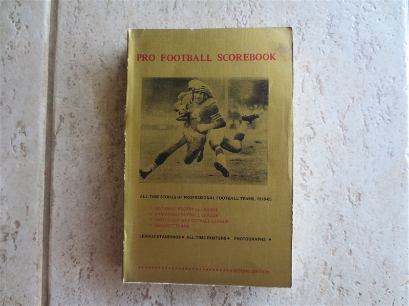 1986 Pro Football Scorebook: All-time Scores pf Pro Football Teams, 1919-85 by Carlson  RARE!