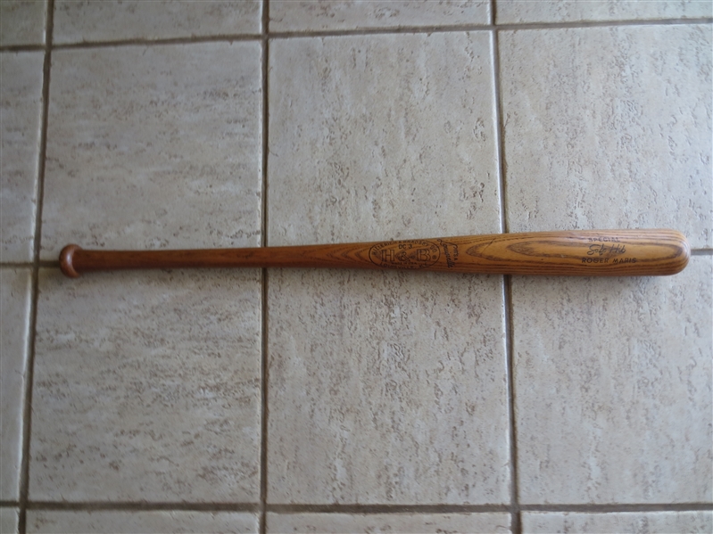 Circa 1961 Roger Maris Store Model Baseball Bat in nice shape!  Maris hit 61 homers in 1961!