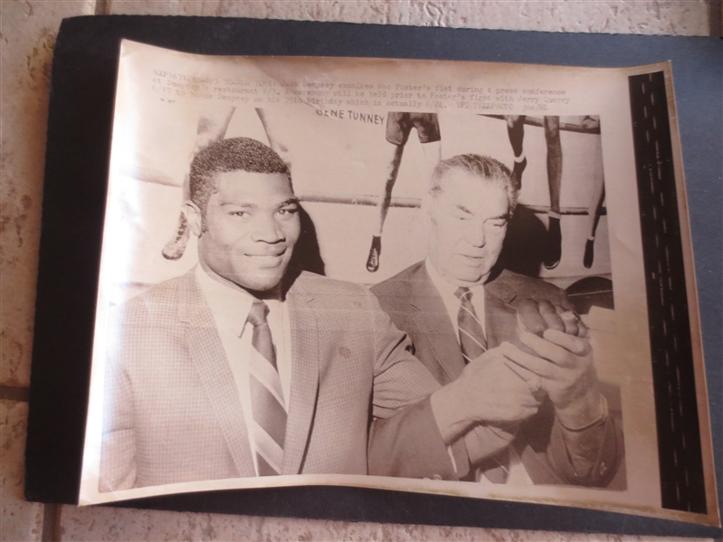 1970 Boxing UPI Telephoto of Jack Dempsey and Mac Foster in Preparation for Foster's Fight vs. Jerry Quarry