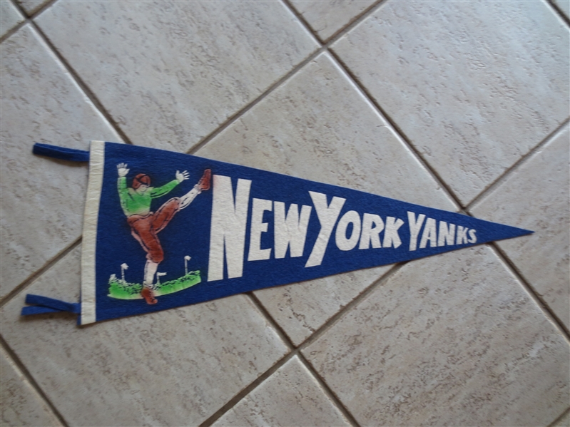 1940's-50's New York Yanks PRO FOOTBALL Soft Felt Pennant in Beautiful Shape!   32 across