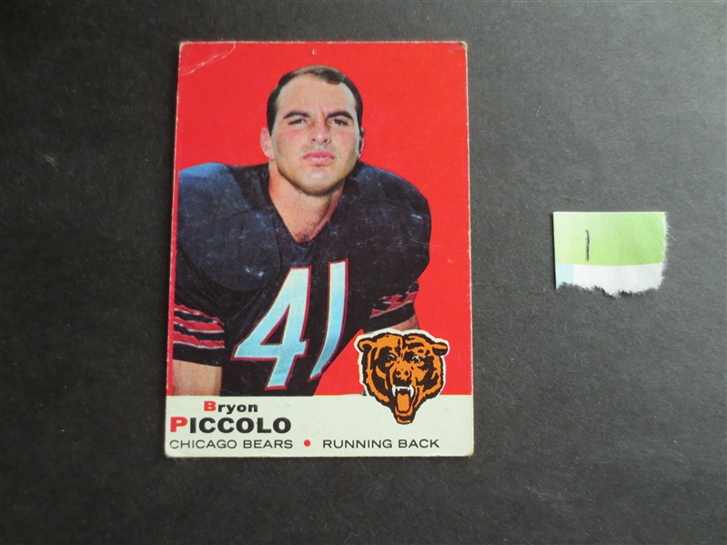 1969 Topps Brian Piccolo Rookie Football Card #26                         1